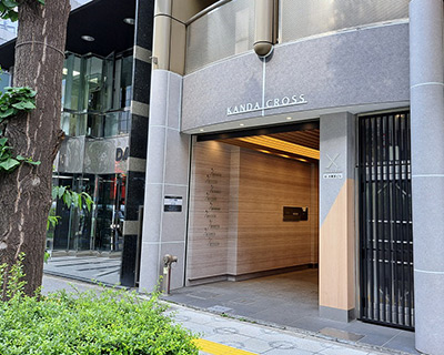 株式会社リズ・コンフィアンス社屋外観